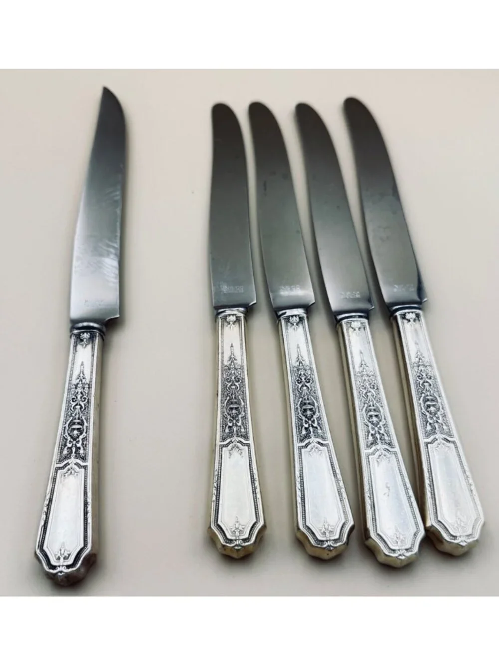 Lot of 25 Rogers ANCESTRAL Replacement Flatware Knife Spoon Fruit Silver Plate